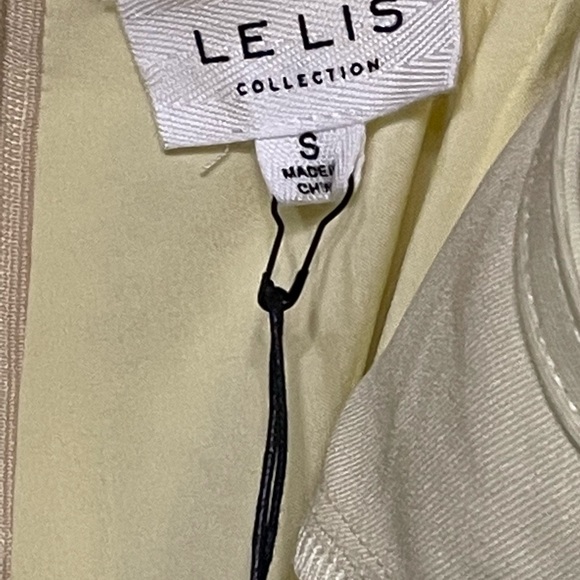 2/$20 Le Lis Collection Light Yellow Sleeveless Dressy Romper Size Small - Picture 9 of 9